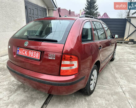 Красный Шкода Фабия, объемом двигателя 1.4 л и пробегом 169 тыс. км за 4200 $, фото 19 на Automoto.ua