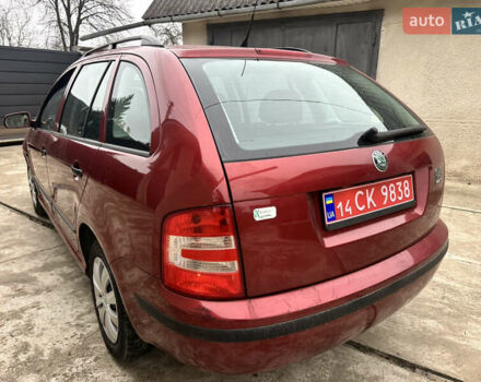 Красный Шкода Фабия, объемом двигателя 1.4 л и пробегом 169 тыс. км за 4200 $, фото 16 на Automoto.ua
