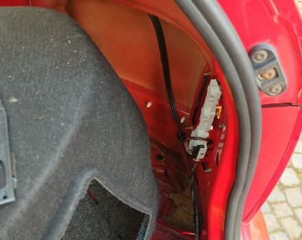 Червоний Шкода Фабія, об'ємом двигуна 1.4 л та пробігом 159 тис. км за 3830 $, фото 22 на Automoto.ua