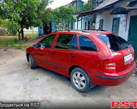 Шкода Фабія 2005 у Первомайськ на Automoto.ua Червоний Шкода Фабія, об'ємом двигуна 1.2 л та пробігом 240 тис. км за 3500 $, фото 2 на Automoto.ua