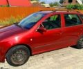 Красный Шкода Фабия, объемом двигателя 1.39 л и пробегом 277 тыс. км за 3300 $, фото 1 на Automoto.ua