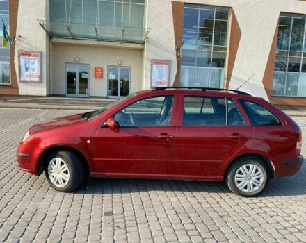 Червоний Шкода Фабія, об'ємом двигуна 1.39 л та пробігом 309 тис. км за 3900 $, фото 2 на Automoto.ua