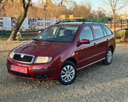 Червоний Шкода Фабія, об'ємом двигуна 1.4 л та пробігом 201 тис. км за 4140 $, фото 1 на Automoto.ua
