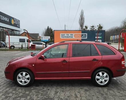 Красный Шкода Фабия, объемом двигателя 1.39 л и пробегом 212 тыс. км за 3800 $, фото 8 на Automoto.ua