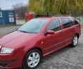 Красный Шкода Фабия, объемом двигателя 1.39 л и пробегом 212 тыс. км за 3800 $, фото 1 на Automoto.ua