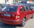 Красный Шкода Фабия, объемом двигателя 1.2 л и пробегом 280 тыс. км за 3400 $, фото 1 на Automoto.ua