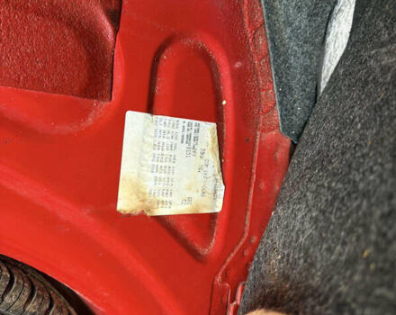 Красный Шкода Фабия, объемом двигателя 1.39 л и пробегом 209 тыс. км за 3990 $, фото 26 на Automoto.ua