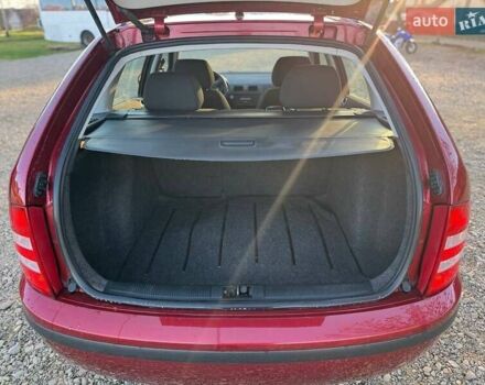 Красный Шкода Фабия, объемом двигателя 1.39 л и пробегом 201 тыс. км за 4199 $, фото 27 на Automoto.ua