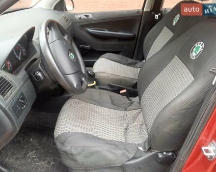Червоний Шкода Фабія, об'ємом двигуна 1.2 л та пробігом 125 тис. км за 4000 $, фото 9 на Automoto.ua