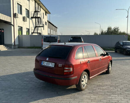 Красный Шкода Фабия, объемом двигателя 1.2 л и пробегом 300 тыс. км за 3600 $, фото 3 на Automoto.ua
