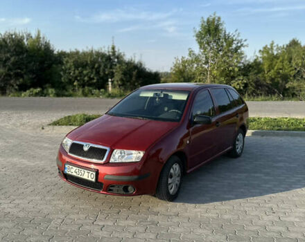 Красный Шкода Фабия, объемом двигателя 1.2 л и пробегом 300 тыс. км за 3600 $, фото 6 на Automoto.ua