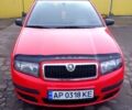 Красный Шкода Фабия, объемом двигателя 1.2 л и пробегом 270 тыс. км за 3300 $, фото 1 на Automoto.ua