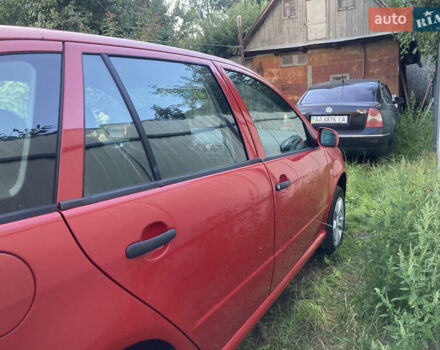 Червоний Шкода Фабія, об'ємом двигуна 1.39 л та пробігом 365 тис. км за 3800 $, фото 6 на Automoto.ua