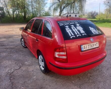 Красный Шкода Фабия, объемом двигателя 1.4 л и пробегом 292 тыс. км за 5000 $, фото 2 на Automoto.ua