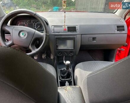 Красный Шкода Фабия, объемом двигателя 1.2 л и пробегом 258 тыс. км за 4100 $, фото 38 на Automoto.ua