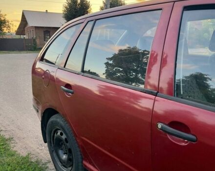 Шкода Фабия 2007 в Ахтырке на Automoto.ua Красный Шкода Фабия, объемом двигателя 1.2 л и пробегом 310 тыс. км за 2699 $, фото 2 на Automoto.ua