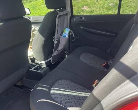 Червоний Шкода Фабія, об'ємом двигуна 1.2 л та пробігом 223 тис. км за 3500 $, фото 10 на Automoto.ua