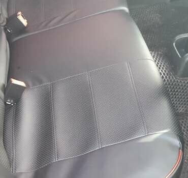 Красный Шкода Фабия, объемом двигателя 1.4 л и пробегом 255 тыс. км за 4100 $, фото 14 на Automoto.ua