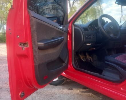 Красный Шкода Фабия, объемом двигателя 1.4 л и пробегом 292 тыс. км за 5000 $, фото 5 на Automoto.ua