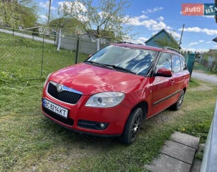 Красный Шкода Фабия, объемом двигателя 1.39 л и пробегом 246 тыс. км за 4600 $, фото 9 на Automoto.ua