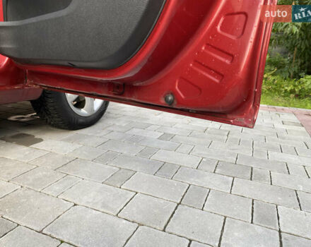 Красный Шкода Фабия, объемом двигателя 1.39 л и пробегом 180 тыс. км за 5000 $, фото 26 на Automoto.ua