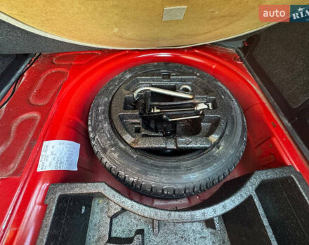 Червоний Шкода Фабія, об'ємом двигуна 1.6 л та пробігом 173 тис. км за 6888 $, фото 17 на Automoto.ua
