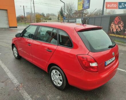 Красный Шкода Фабия, объемом двигателя 1.2 л и пробегом 70 тыс. км за 5500 $, фото 4 на Automoto.ua