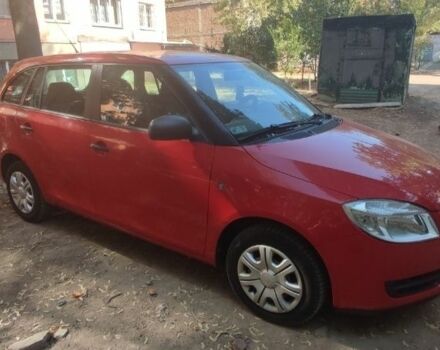 Шкода Фабия 2008 в Харькове на Automoto.ua Красный Шкода Фабия, объемом двигателя 1.2 л и пробегом 66 тыс. км за 6000 $, фото 2 на Automoto.ua