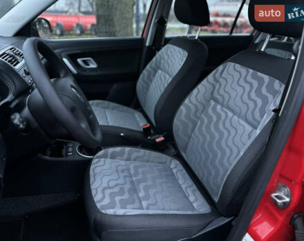 Червоний Шкода Фабія, об'ємом двигуна 1.6 л та пробігом 156 тис. км за 6200 $, фото 23 на Automoto.ua