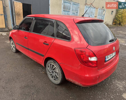Шкода Фабия 2008 в Ужгороде на Automoto.ua Красный Шкода Фабия, объемом двигателя 1.39 л и пробегом 270 тыс. км за 2999 $, фото 4 на Automoto.ua