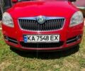 Красный Шкода Фабия, объемом двигателя 1.6 л и пробегом 186 тыс. км за 5984 $, фото 1 на Automoto.ua