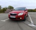 Красный Шкода Фабия, объемом двигателя 1.2 л и пробегом 250 тыс. км за 4300 $, фото 1 на Automoto.ua