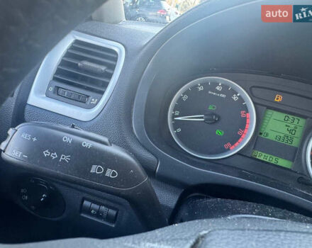 Червоний Шкода Фабія, об'ємом двигуна 1.6 л та пробігом 173 тис. км за 6888 $, фото 12 на Automoto.ua