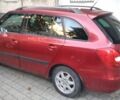 Красный Шкода Фабия, объемом двигателя 1.2 л и пробегом 228 тыс. км за 3999 $, фото 3 на Automoto.ua
