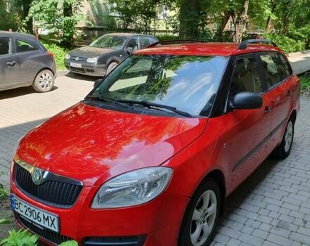Шкода Фабия 2008 в Черновцах на Automoto.ua Красный Шкода Фабия, объемом двигателя 1.2 л и пробегом 237 тыс. км за 4600 $, фото 2 на Automoto.ua
