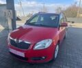 Красный Шкода Фабия, объемом двигателя 1.6 л и пробегом 173 тыс. км за 6200 $, фото 1 на Automoto.ua