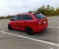 Красный Шкода Фабия, объемом двигателя 1.2 л и пробегом 250 тыс. км за 4300 $, фото 2 на Automoto.ua