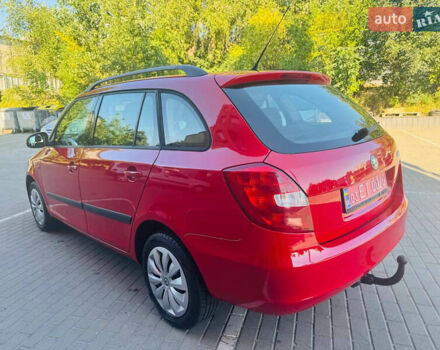 Красный Шкода Фабия, объемом двигателя 1.6 л и пробегом 171 тыс. км за 6950 $, фото 6 на Automoto.ua