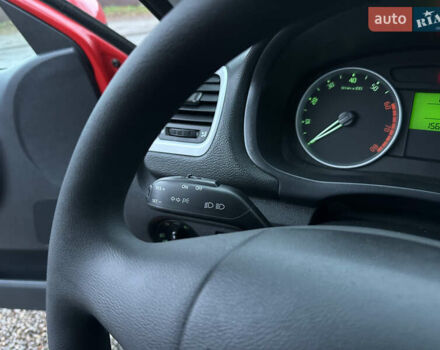 Червоний Шкода Фабія, об'ємом двигуна 1.6 л та пробігом 156 тис. км за 6200 $, фото 24 на Automoto.ua