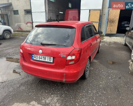 Красный Шкода Фабия, объемом двигателя 1.39 л и пробегом 270 тыс. км за 2599 $, фото 5 на Automoto.ua