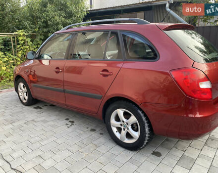 Красный Шкода Фабия, объемом двигателя 1.39 л и пробегом 180 тыс. км за 5000 $, фото 10 на Automoto.ua