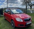 Красный Шкода Фабия, объемом двигателя 1.39 л и пробегом 246 тыс. км за 4600 $, фото 1 на Automoto.ua