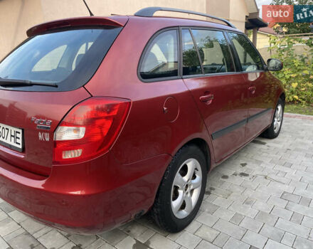Красный Шкода Фабия, объемом двигателя 1.39 л и пробегом 180 тыс. км за 5000 $, фото 7 на Automoto.ua