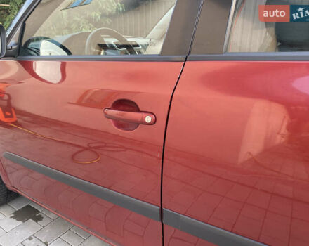 Красный Шкода Фабия, объемом двигателя 1.39 л и пробегом 180 тыс. км за 5000 $, фото 14 на Automoto.ua