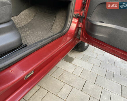 Красный Шкода Фабия, объемом двигателя 1.39 л и пробегом 180 тыс. км за 5000 $, фото 27 на Automoto.ua