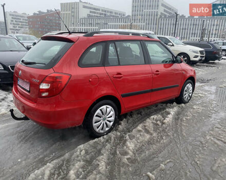 Червоний Шкода Фабія, об'ємом двигуна 1.6 л та пробігом 173 тис. км за 6888 $, фото 4 на Automoto.ua