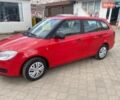 Красный Шкода Фабия, объемом двигателя 1.2 л и пробегом 240 тыс. км за 4000 $, фото 3 на Automoto.ua