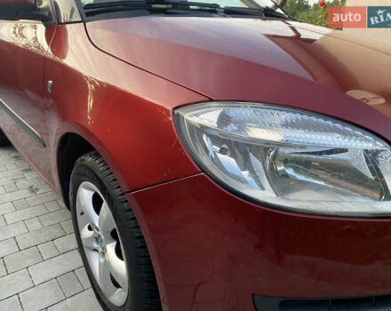 Красный Шкода Фабия, объемом двигателя 1.39 л и пробегом 180 тыс. км за 5000 $, фото 28 на Automoto.ua