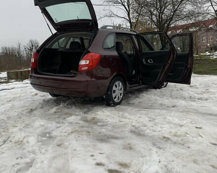 Червоний Шкода Фабія, об'ємом двигуна 1.6 л та пробігом 275 тис. км за 5100 $, фото 26 на Automoto.ua