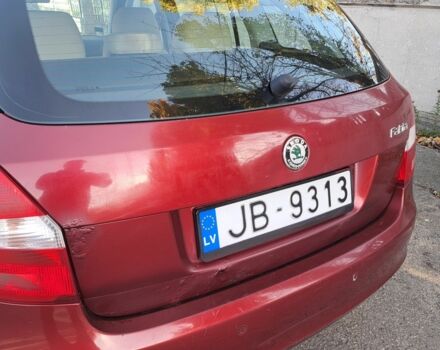 Червоний Шкода Фабія, об'ємом двигуна 0 л та пробігом 400 тис. км за 2450 $, фото 9 на Automoto.ua